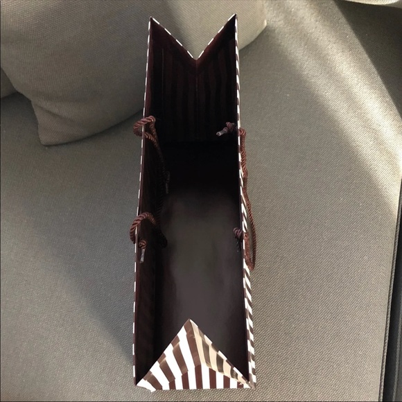 Henri Bendel Shopping Bag - Picture 4 of 4